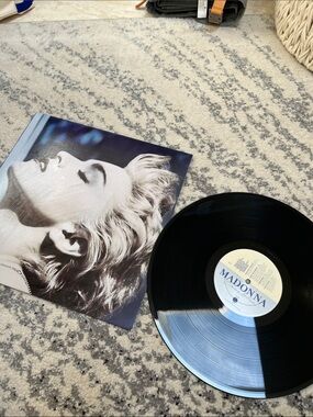MAdonna true blue album Black Vinyl LP with Blue-Toned Album - Papa don’t preach